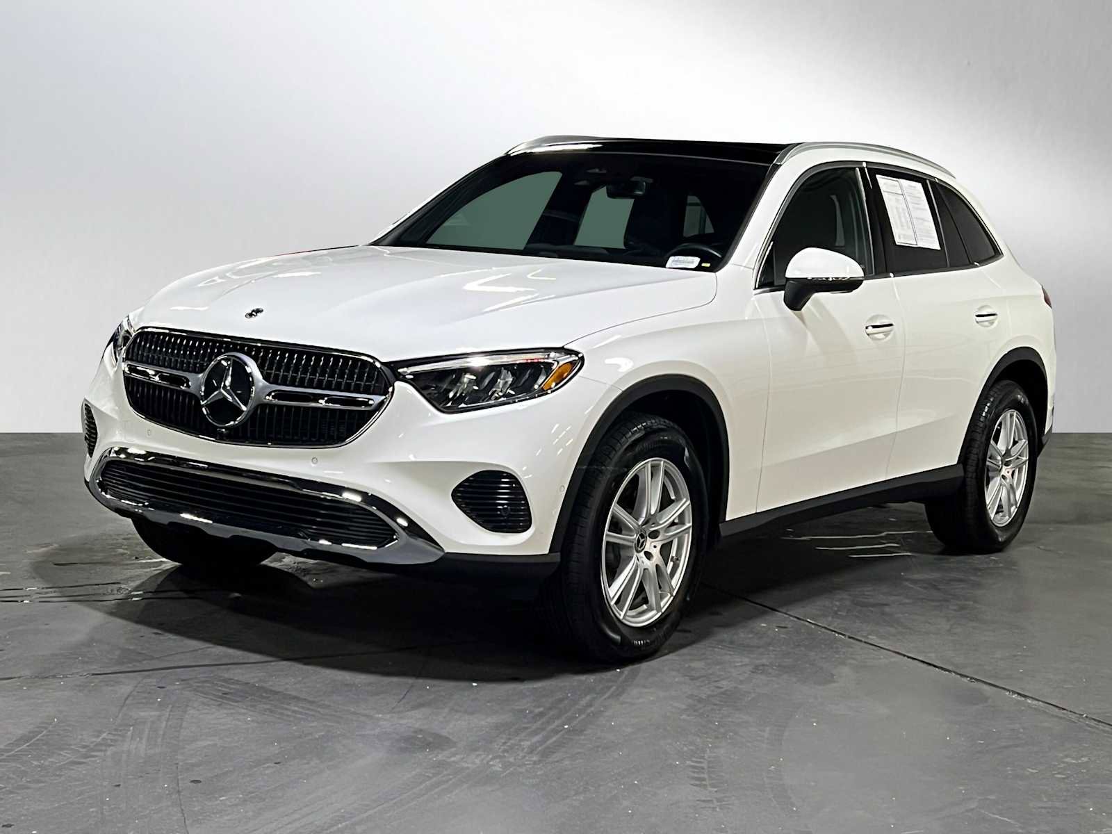 Certified 2025 Mercedes-Benz GLC 300 GLC 300 image 7