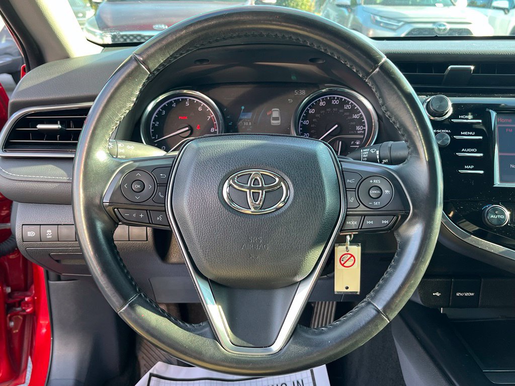 Used 2020 Toyota Camry SE AWD/4WD image 14
