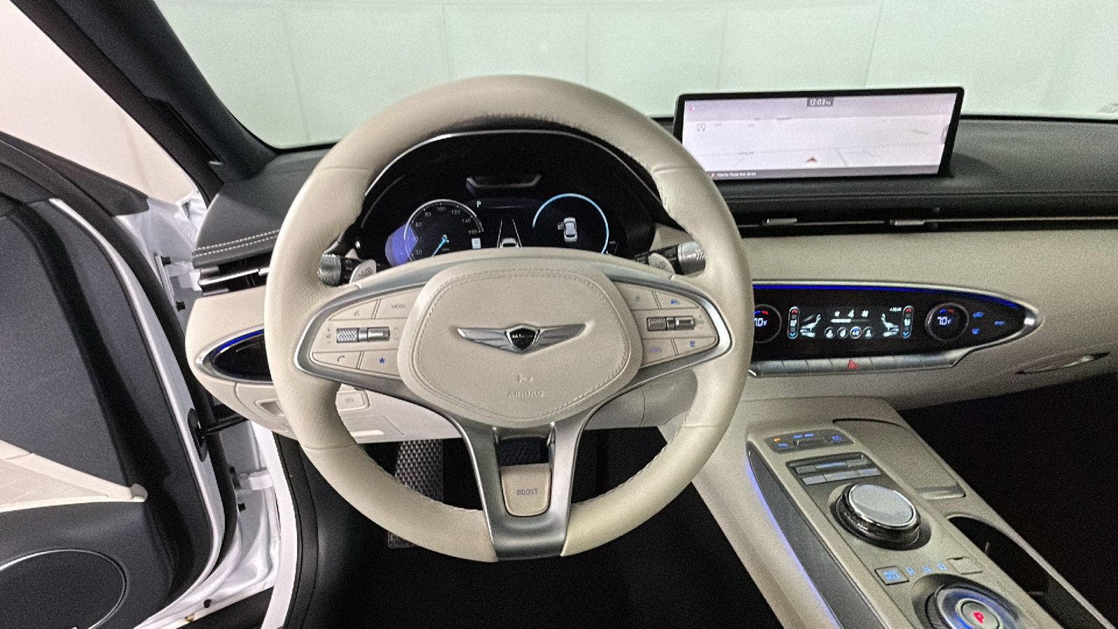 Used 2025 Genesis Electrified GV70 w/ Prestige Package AWD/4WD image 18