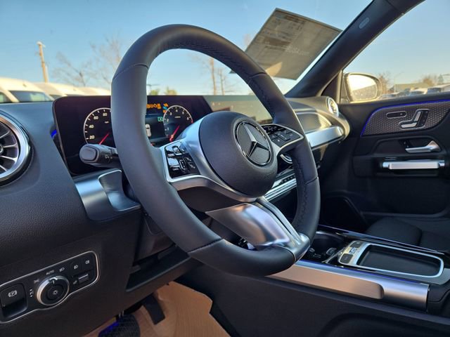 New 2026 Mercedes-Benz GLB 250 4MATIC image 23