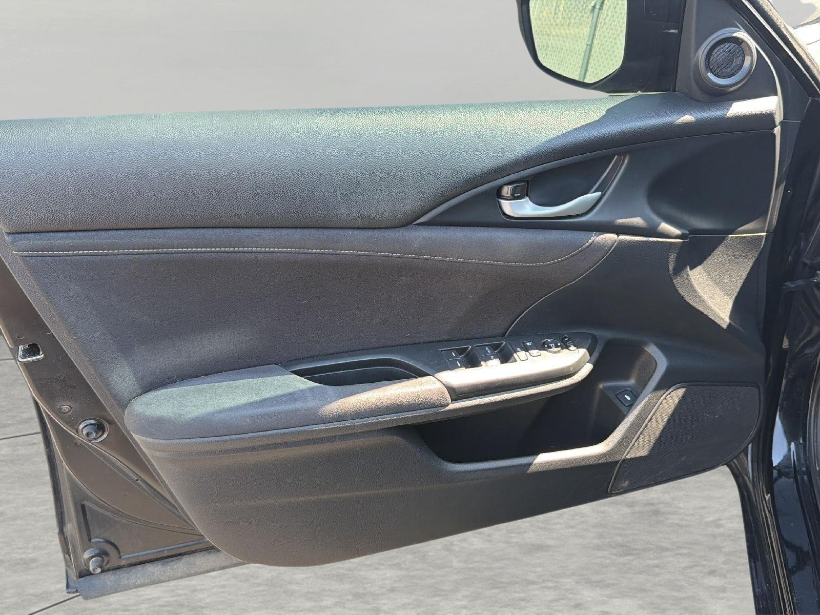 Used 2019 Honda Insight EX image 22