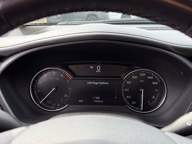 Used 2022 Cadillac XT4 Premium Luxury w/ Safety Alert Package FWD image 16