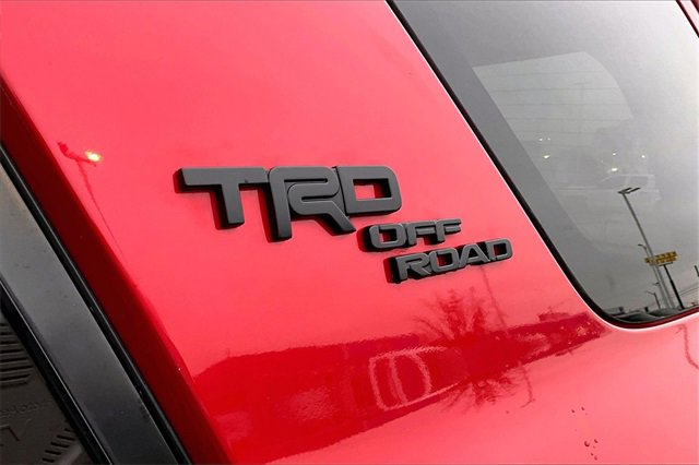 Used 2022 Toyota 4Runner TRD Off-Road Premium image 20