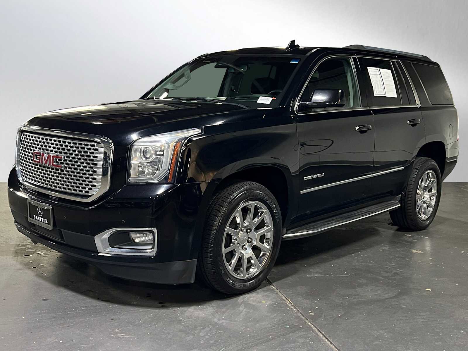 Used 2017 GMC Yukon Denali image 7