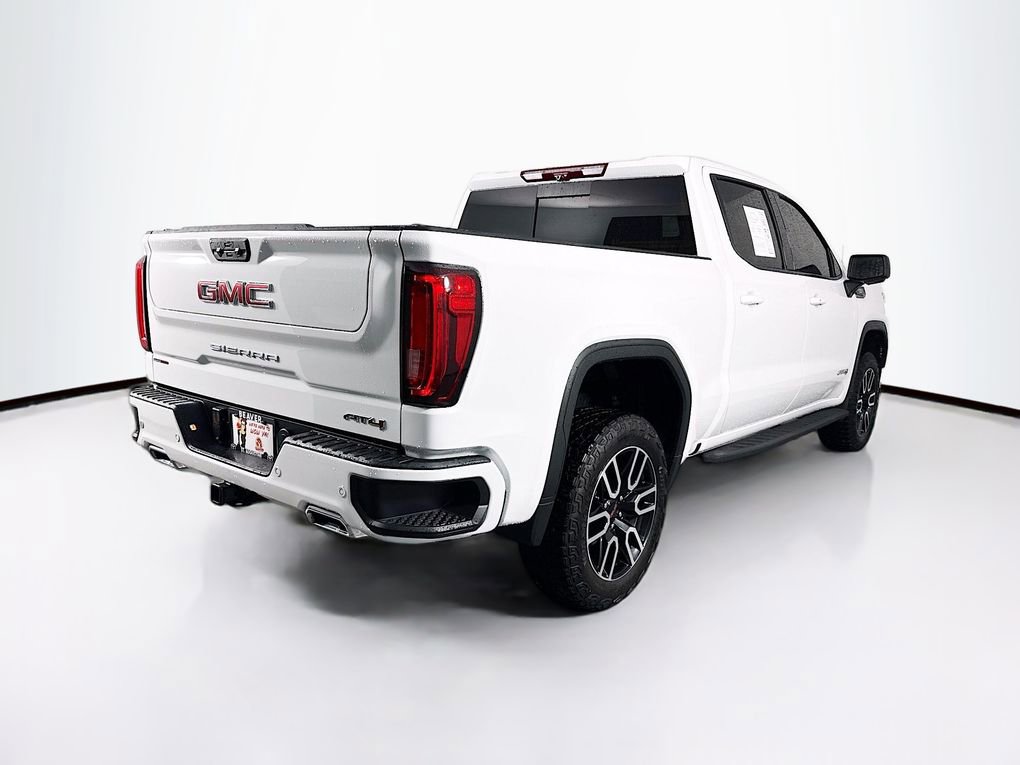 Used 2025 GMC Sierra 1500 AT4 w/ AT4 Premium Package AWD/4WD image 10