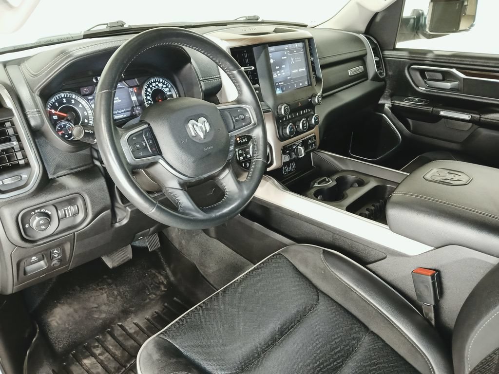 Used 2022 RAM 1500 Laramie AWD/4WD image 16