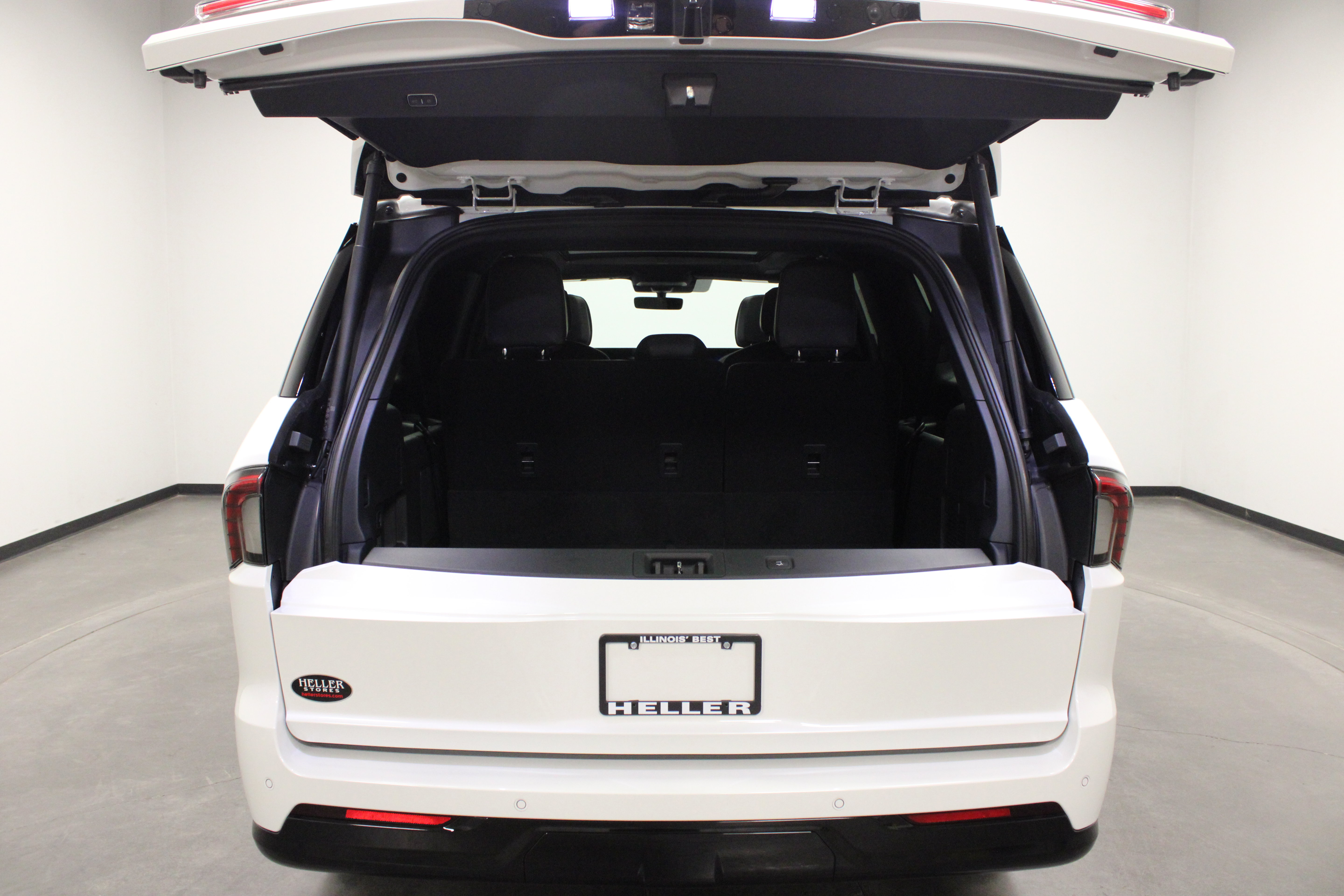 New 2027 Lincoln Navigator L Reserve w/ Jet Appearance Package AWD/4WD image 13