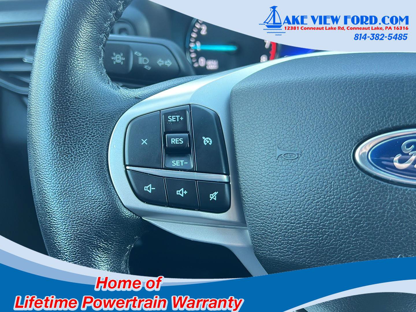 Used 2021 Ford Explorer XLT AWD/4WD image 27