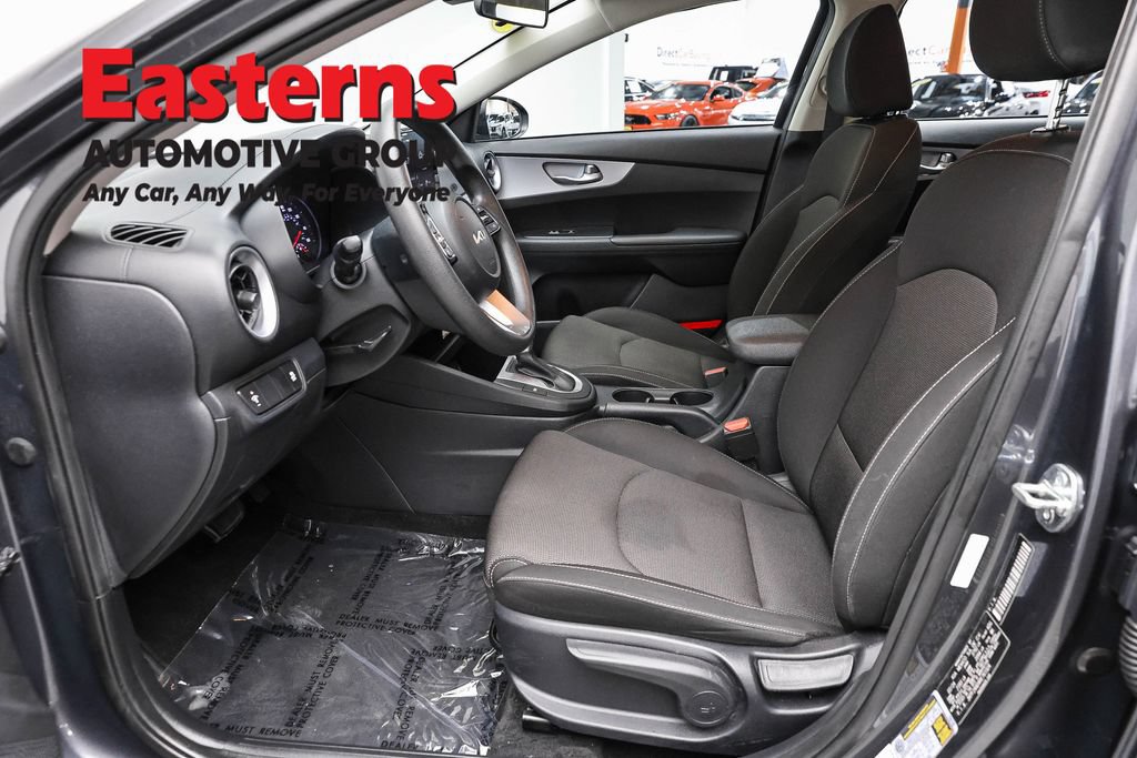 Used 2024 Kia Forte LXS FWD image 10