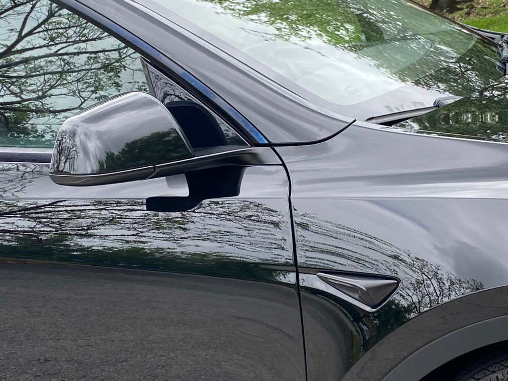 Used 2023 Tesla Model Y 2WD image 12