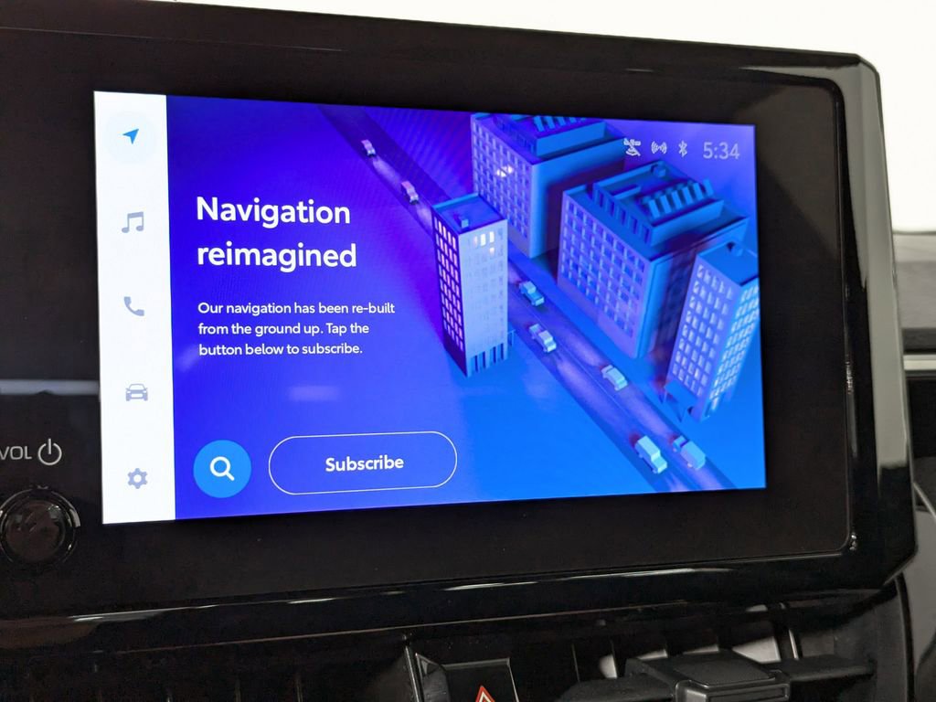 Certified 2025 Toyota Corolla LE image 31