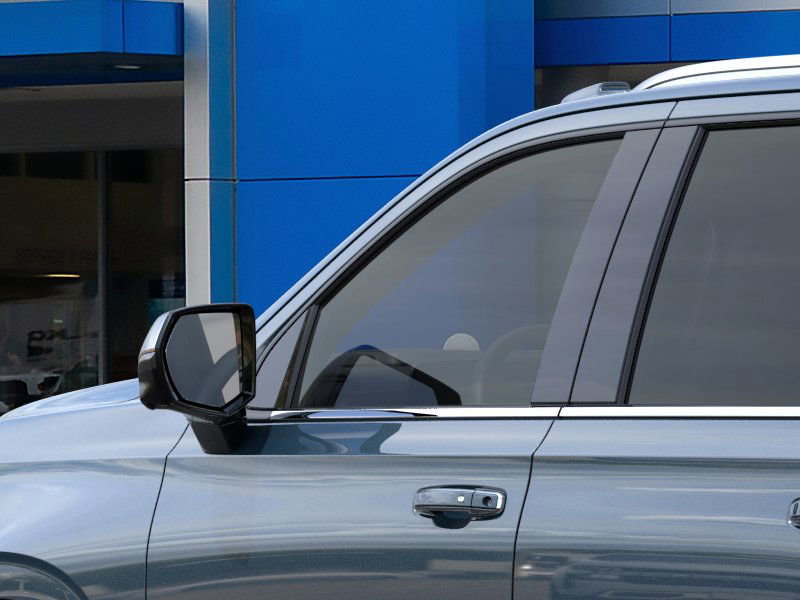 New 2026 Chevrolet Suburban Premier image 12