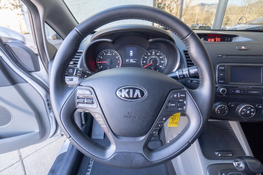 Used 2014 Kia Forte EX image 12