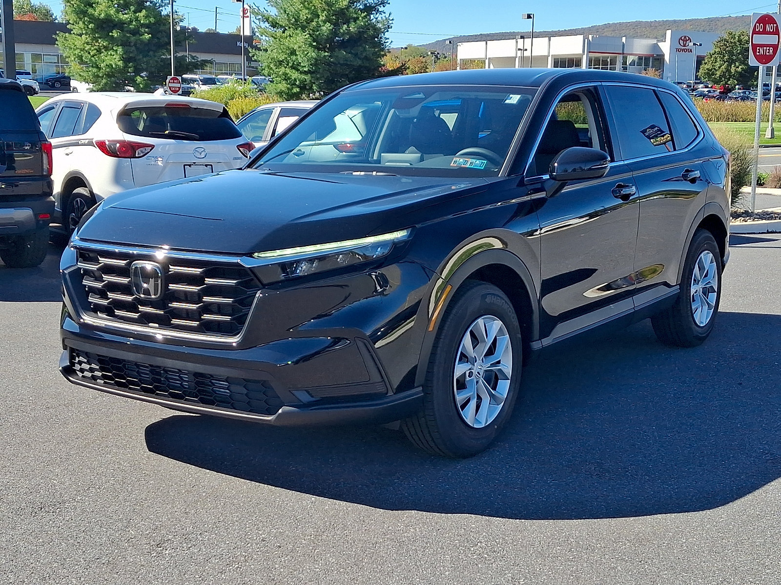 New 2027 Honda CR-V LX image 2