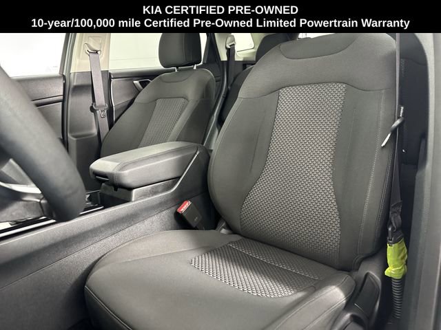 Certified 2024 Kia Sportage LX image 17