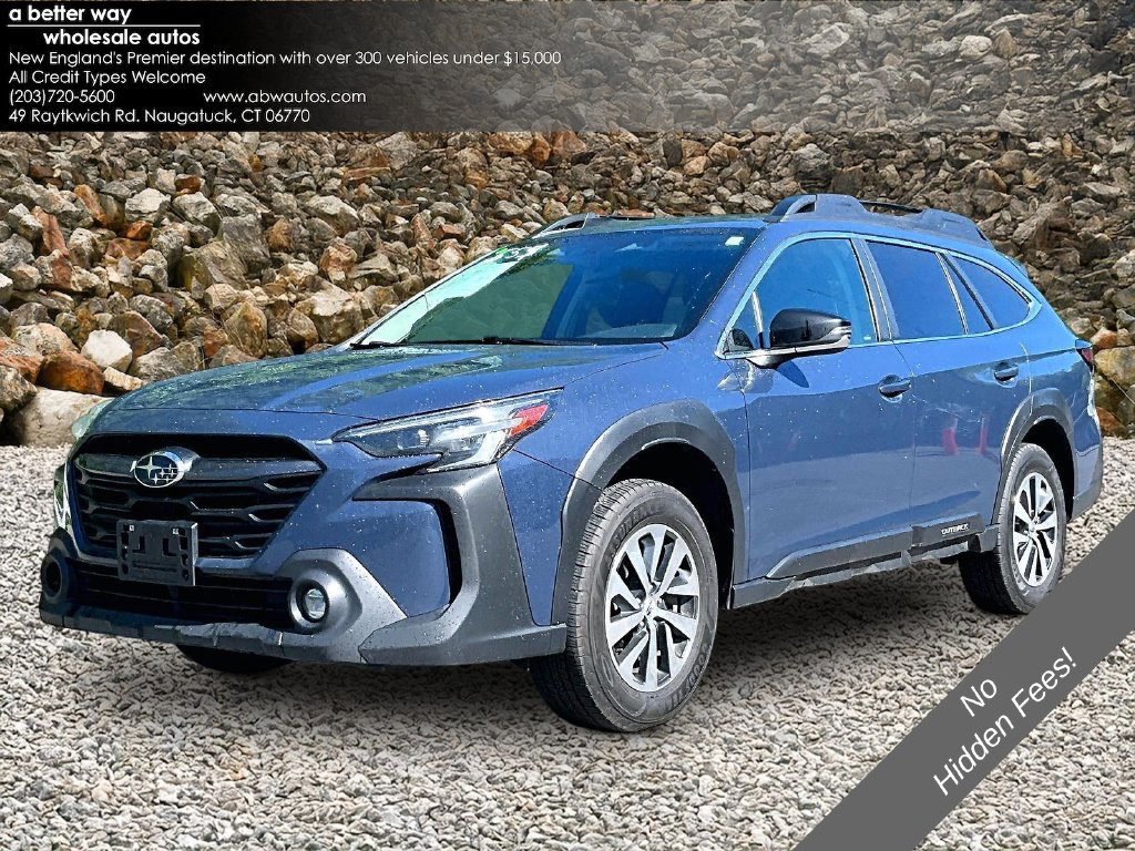 Used 2023 Subaru Outback Premium AWD/4WD image 1