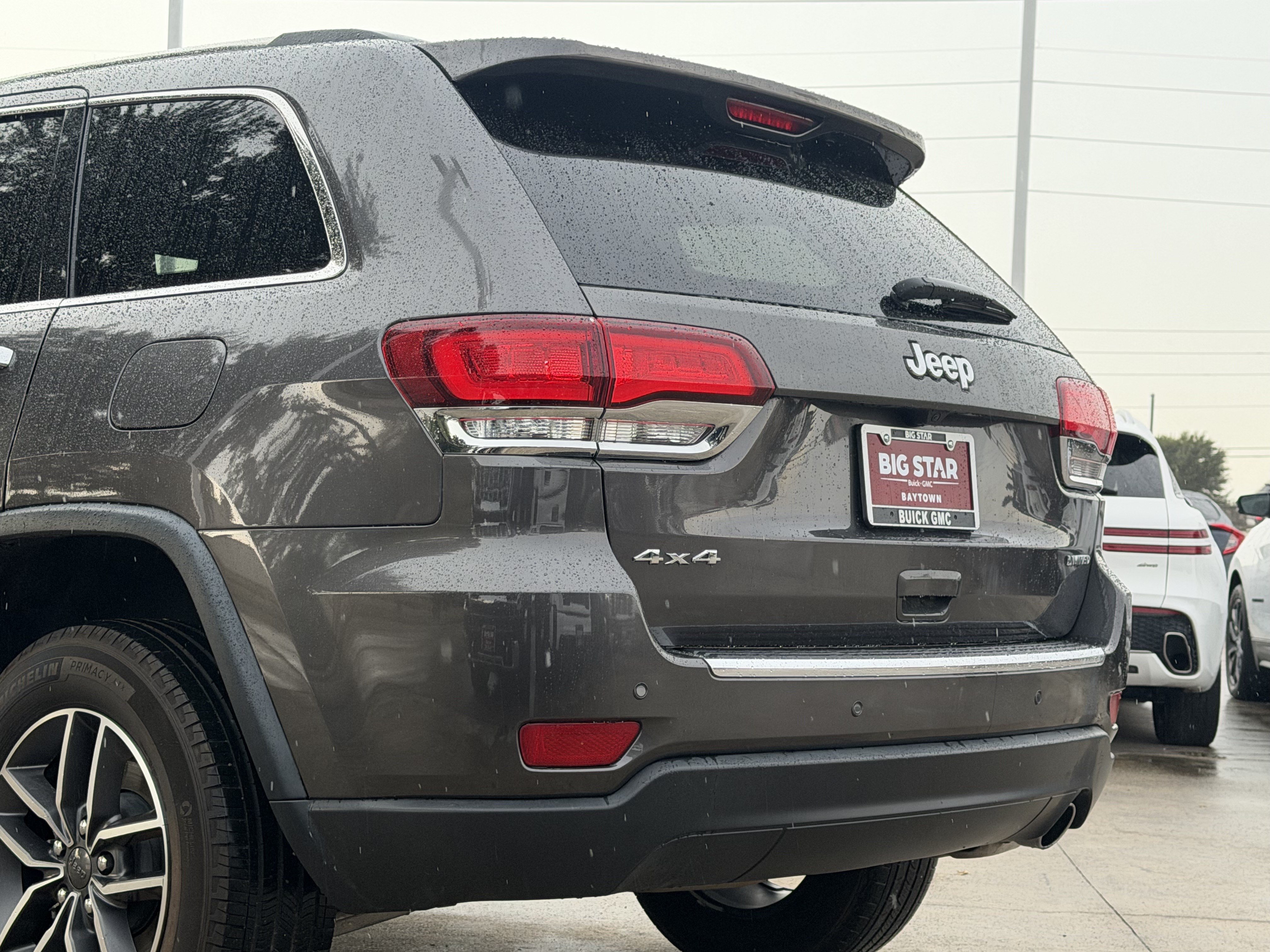 Used 2021 Jeep Grand Cherokee Limited AWD/4WD image 9