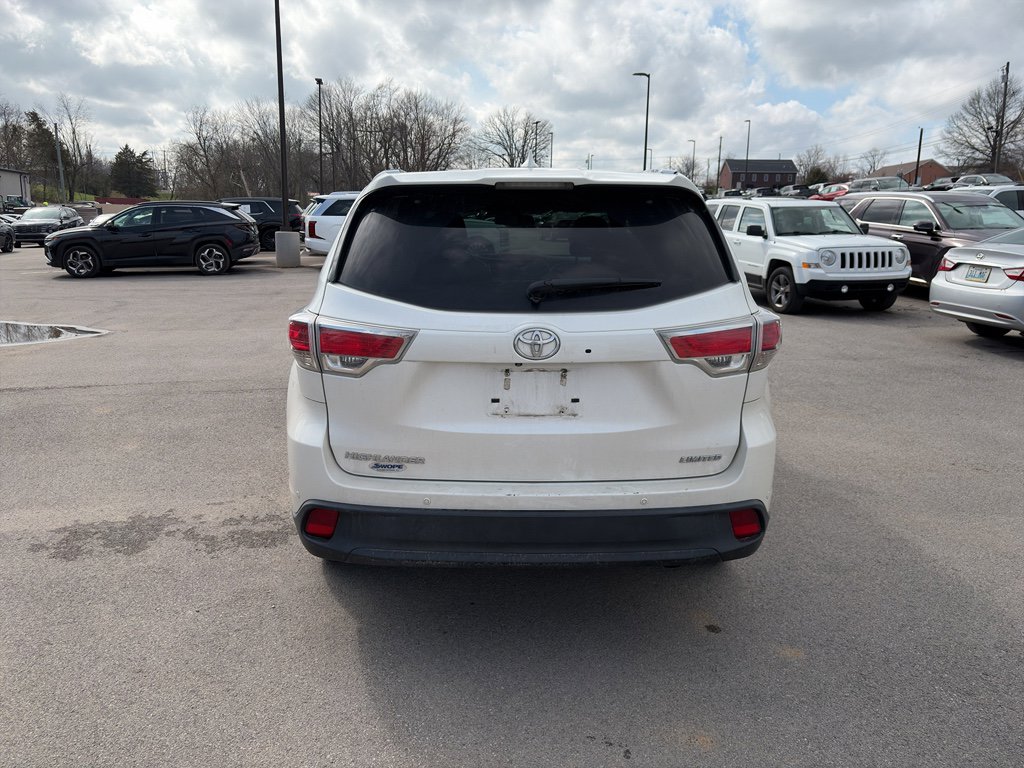 Used 2015 Toyota Highlander Limited image 4