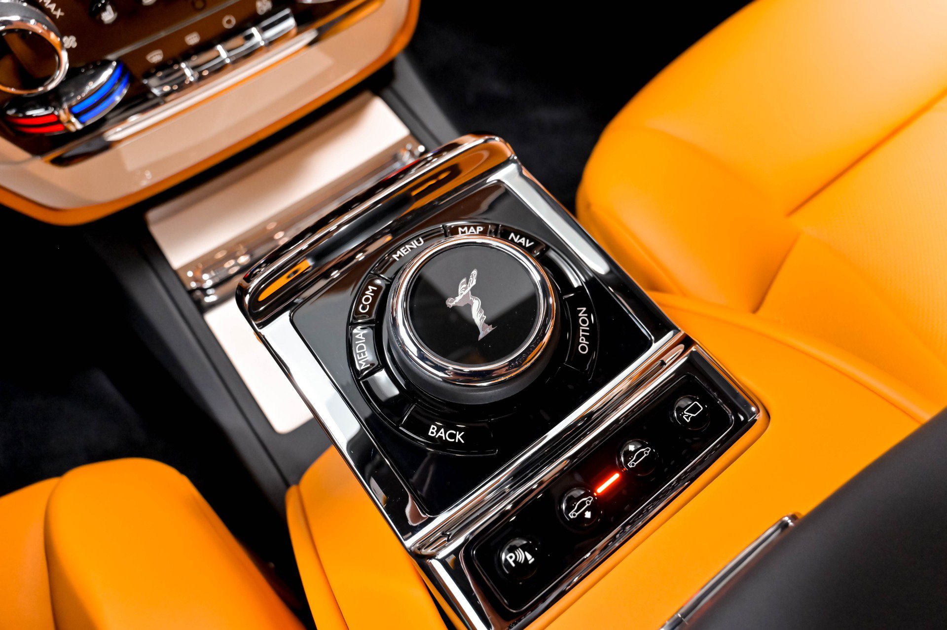 Used 2022 Rolls-Royce Phantom Sedan w/ The Phantom Package RWD image 86