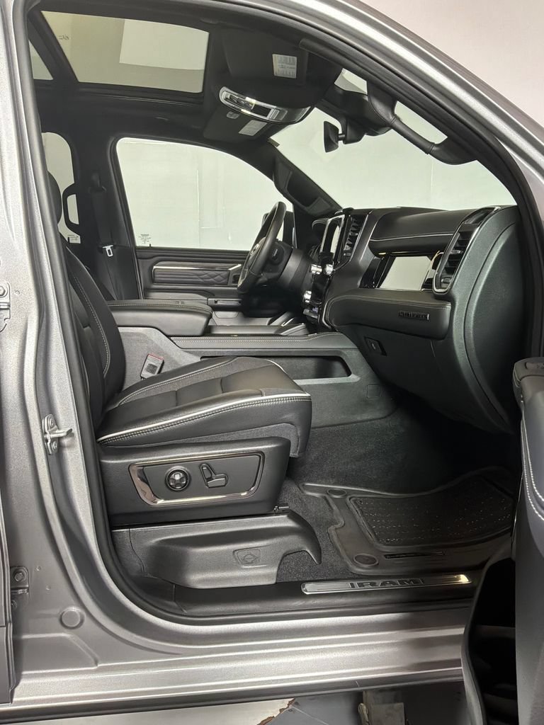 Certified 2026 RAM 1500 Limited w/ Body Color Bumper Group AWD/4WD image 13