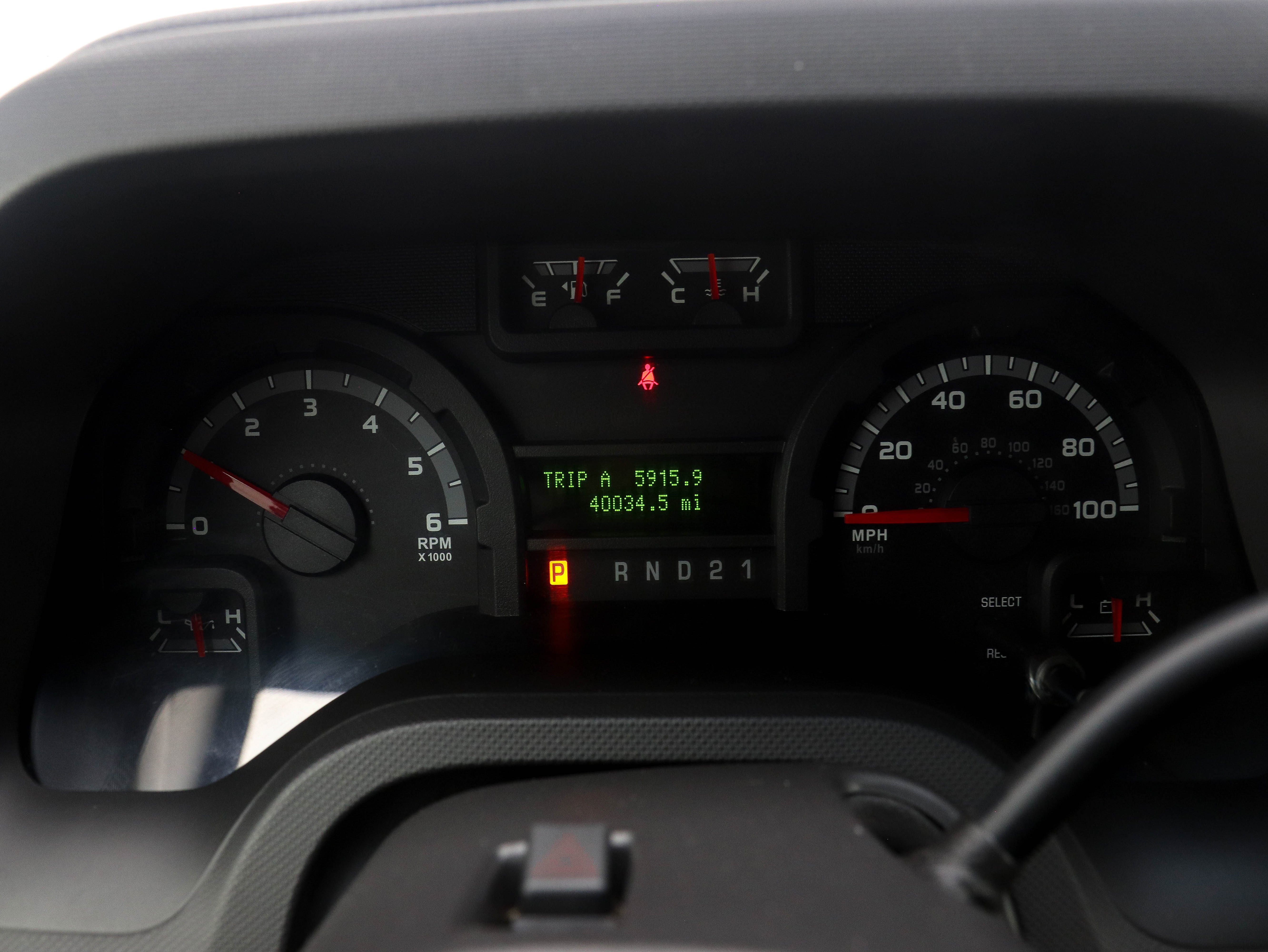 Used 2013 Ford E-350 and Econoline 350 XLT image 26