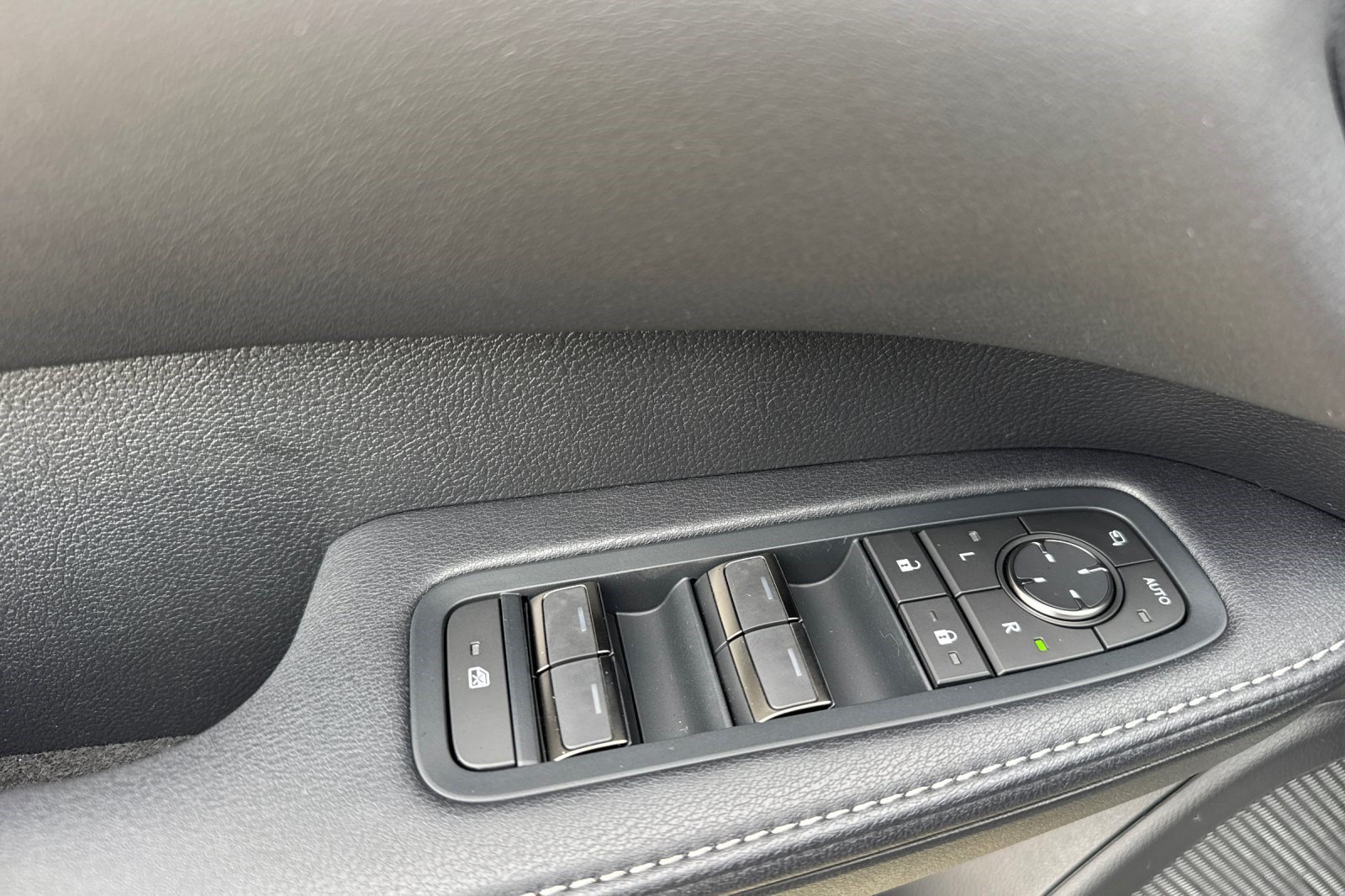 New 2026 Lexus RX 350 AWD image 13