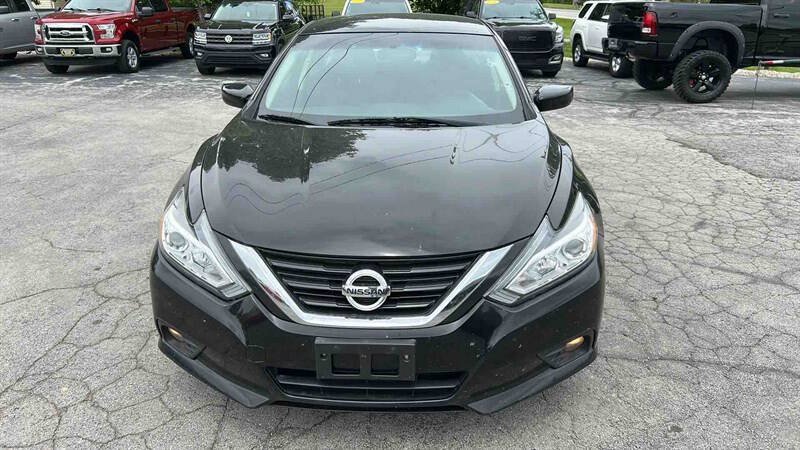 Used 2018 Nissan Altima 2.5 SV FWD image 3