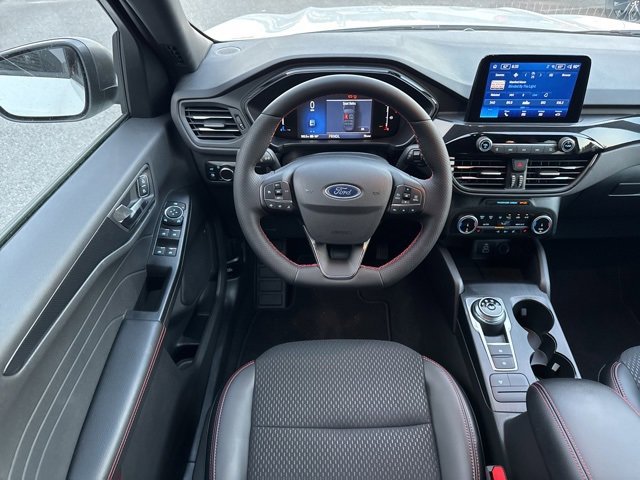 New 2025 Ford Escape ST-Line w/ Equipment Group 301A image 29