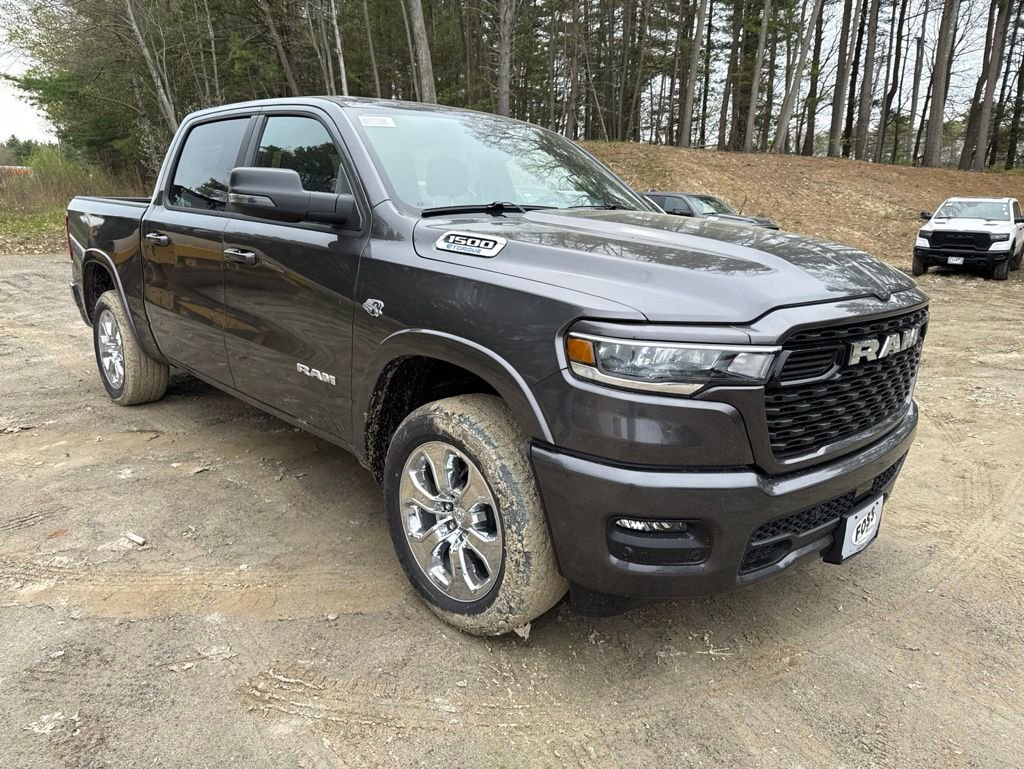 New 2026 RAM 1500 4x4 Crew Cab image 7