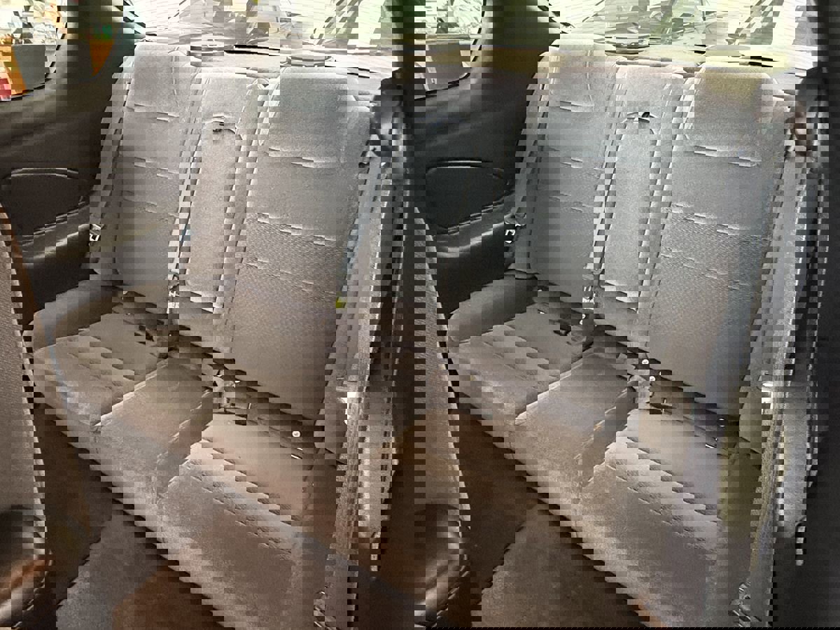 Used 2006 Chevrolet Monte Carlo LS FWD image 16