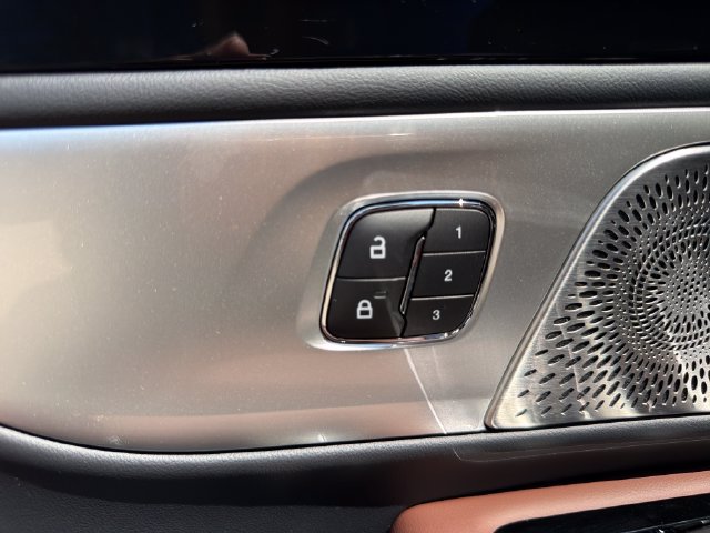 New 2026 Lincoln Nautilus Reserve AWD/4WD image 20