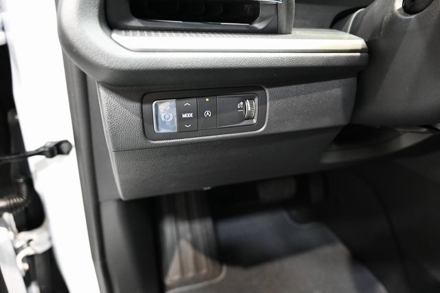 New 2026 Chevrolet Traverse LT w/ Driver Confidence Package image 22