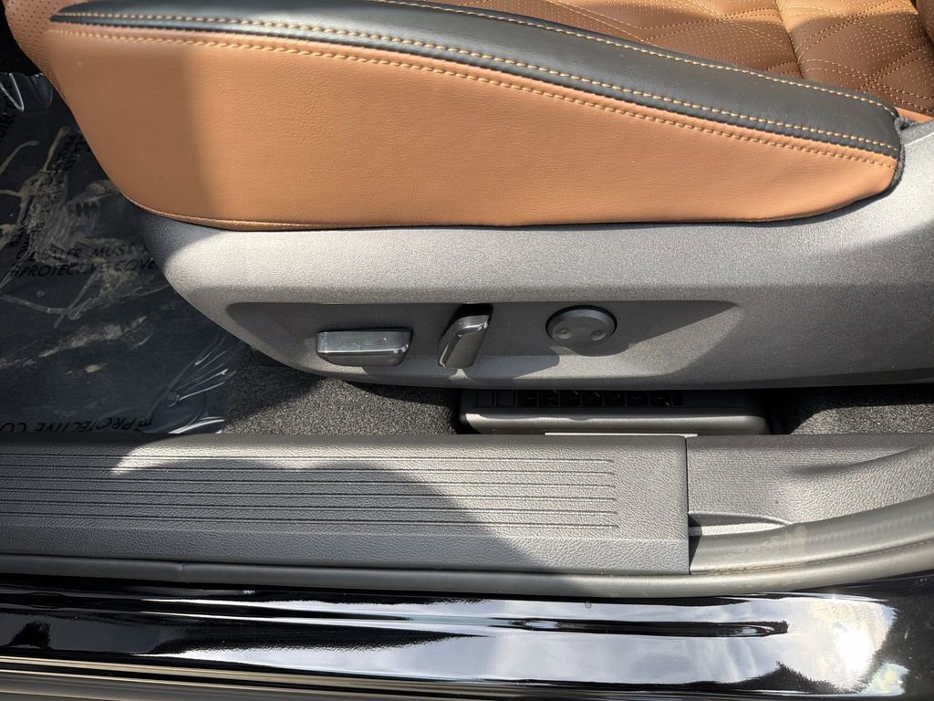 New 2026 Nissan Rogue Platinum AWD/4WD image 21