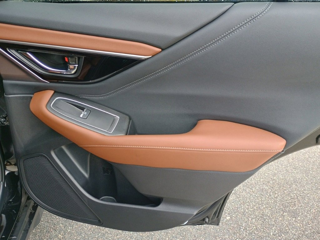 Certified 2022 Subaru Outback Touring w/ Popular Package #2 image 19