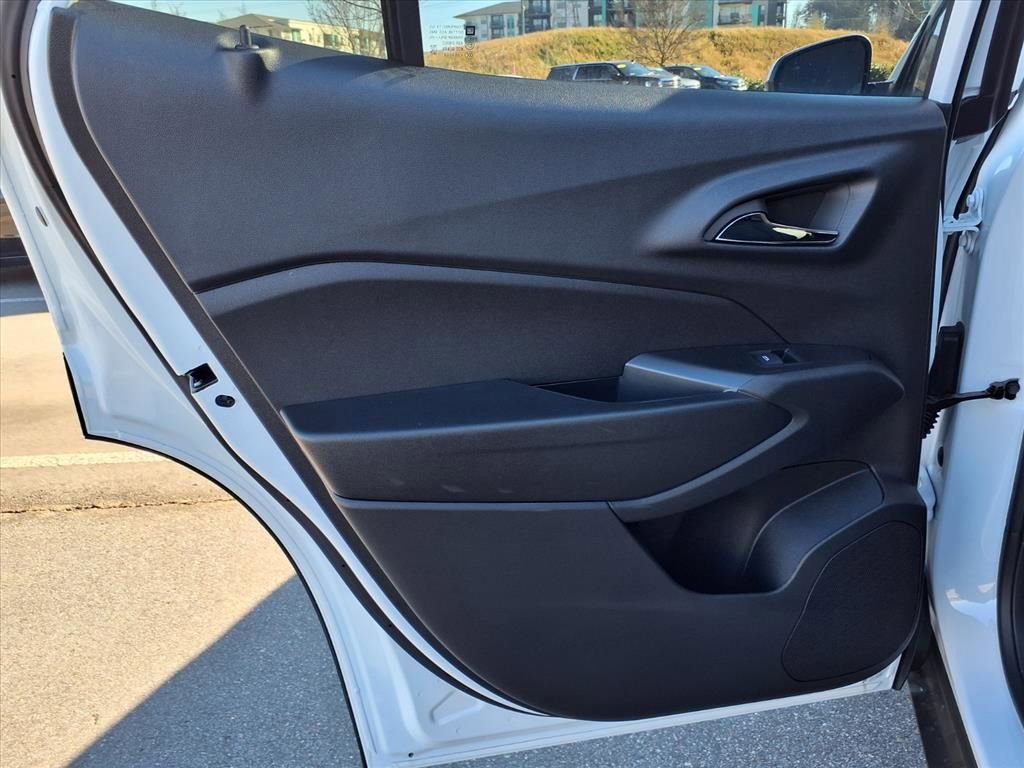 New 2026 Chevrolet Trax LT w/ Driver Confidence Package image 21