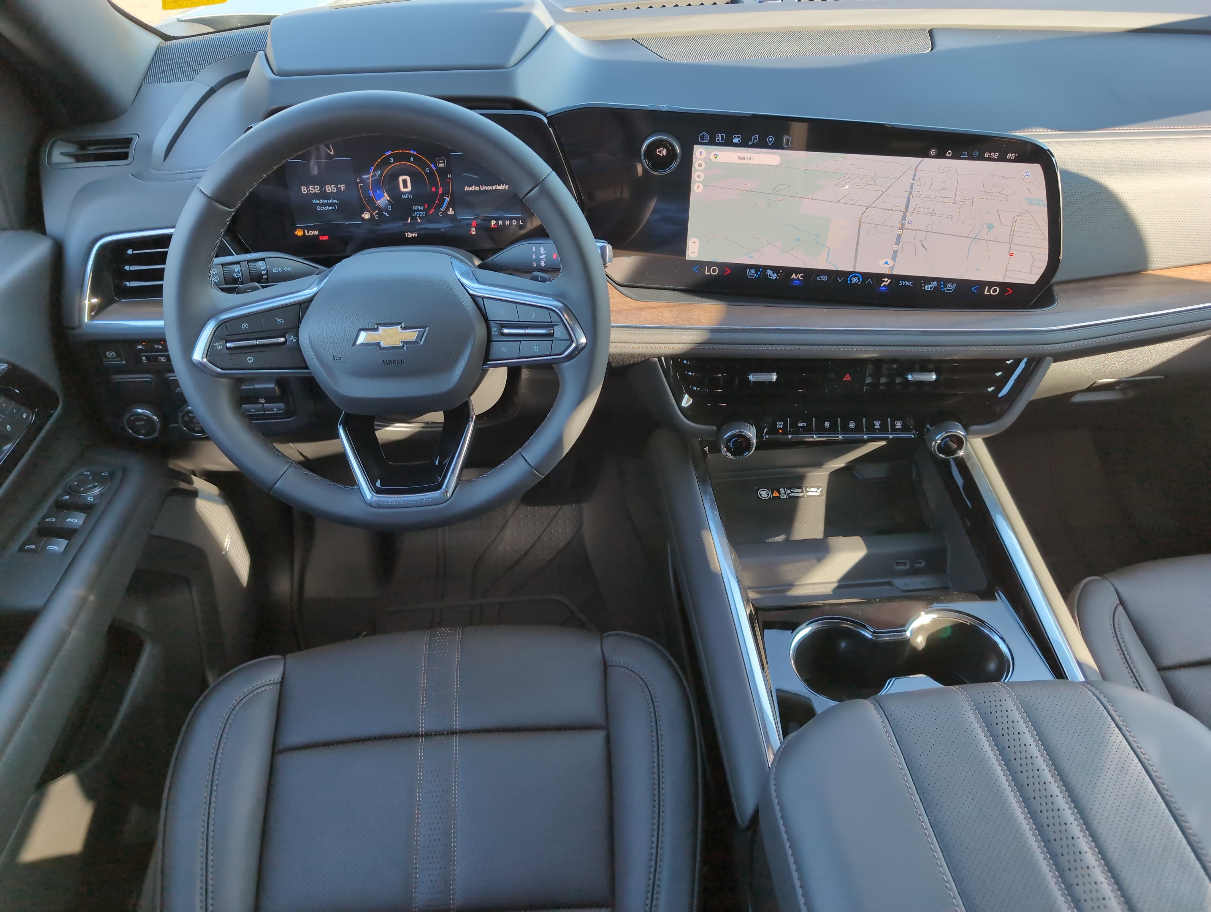 New 2026 Chevrolet Suburban High Country w/ LPO, Illumination Package image 26