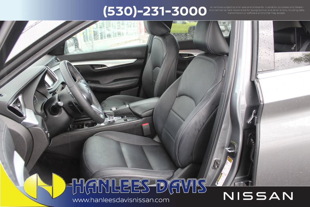 Used 2019 INFINITI QX50 Luxe w/ Navigation Package AWD/4WD image 12