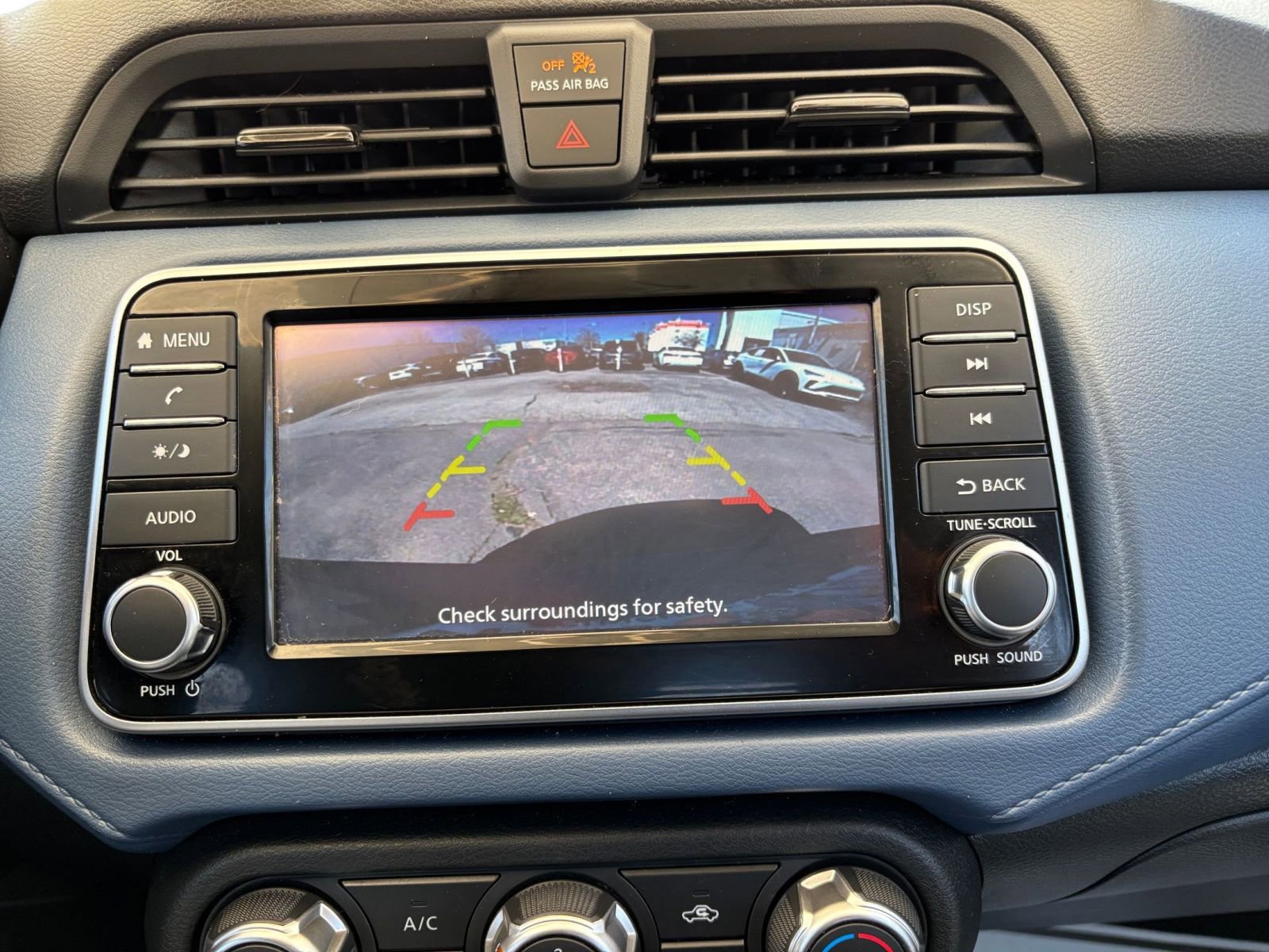 Used 2025 Nissan Versa SV FWD image 21