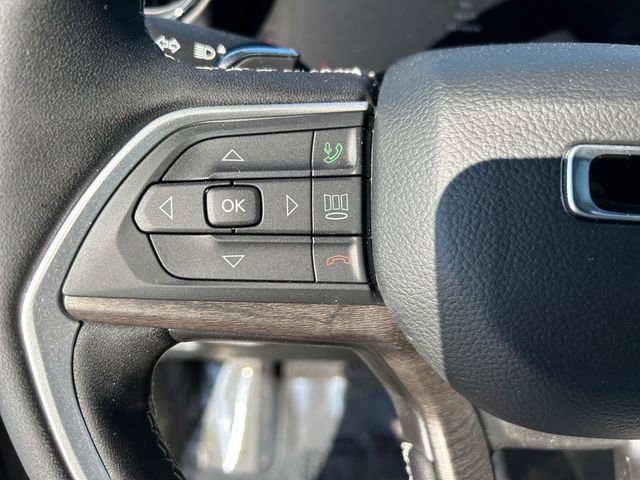 New 2026 Jeep Grand Cherokee Limited image 12