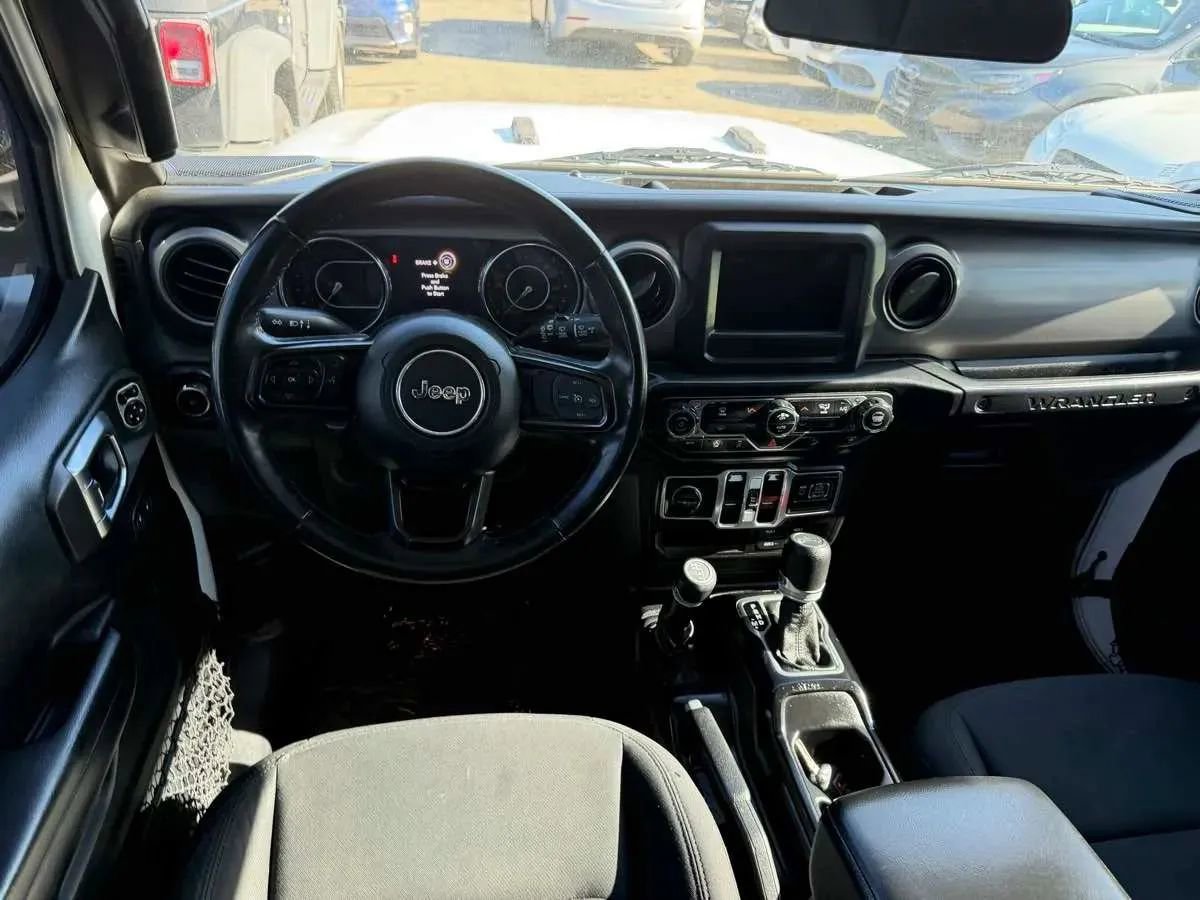 Used 2018 Jeep Wrangler Unlimited Sport S AWD/4WD image 8