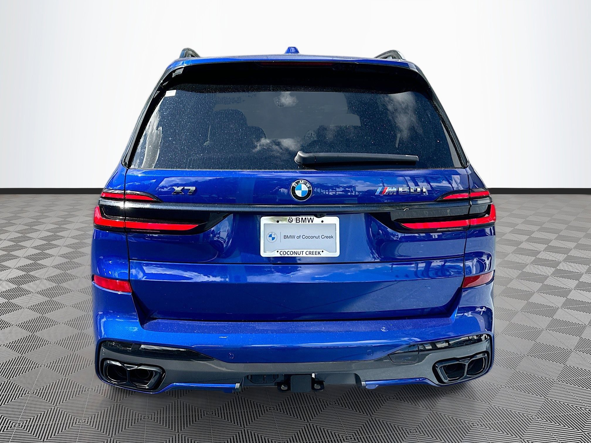 New 2026 BMW X7 M60i image 5