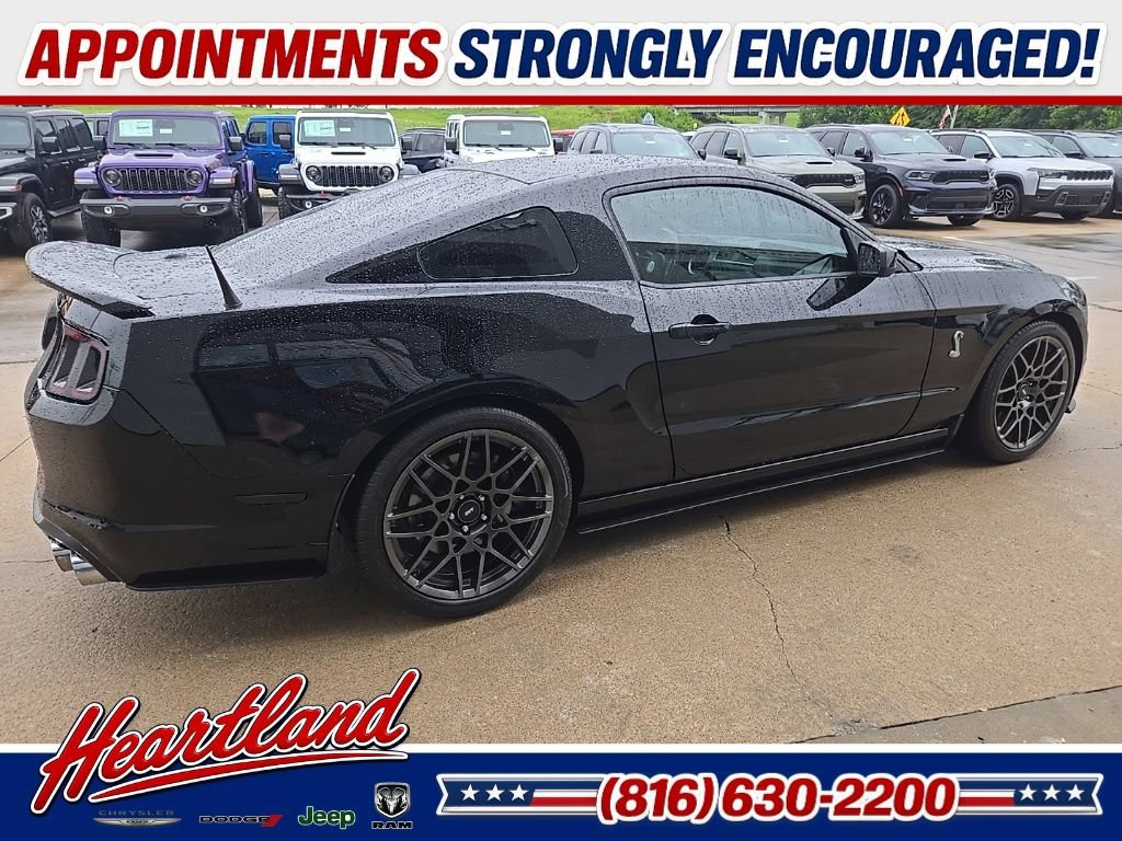 Used 2013 Ford Mustang Shelby GT500 RWD image 12