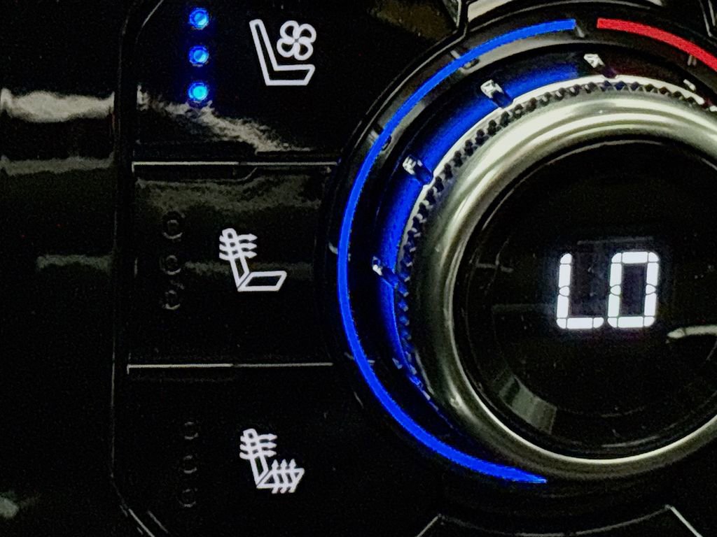 New 2026 GMC Sierra 1500 SLT w/ SLT Premium Package image 20