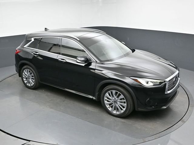 Used 2023 INFINITI QX50 Luxe image 41