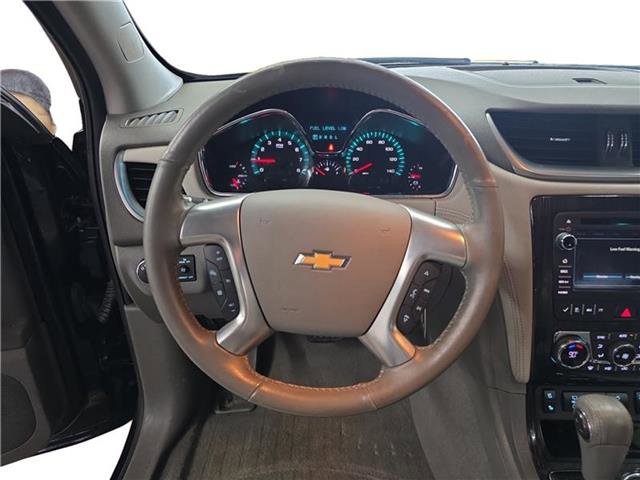 Used 2017 Chevrolet Traverse Premier image 12