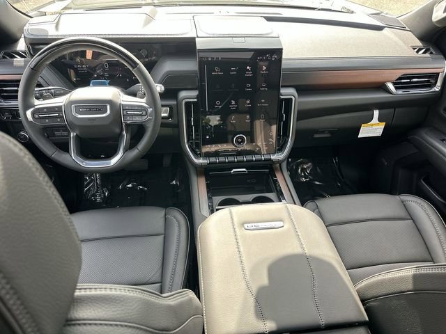 New 2026 GMC Yukon XL Denali w/ Denali Reserve Package image 8