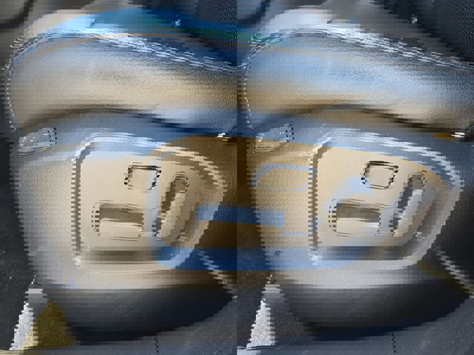 Used 2023 MAZDA CX-5 AWD 2.5 S w/ Premium Package image 16