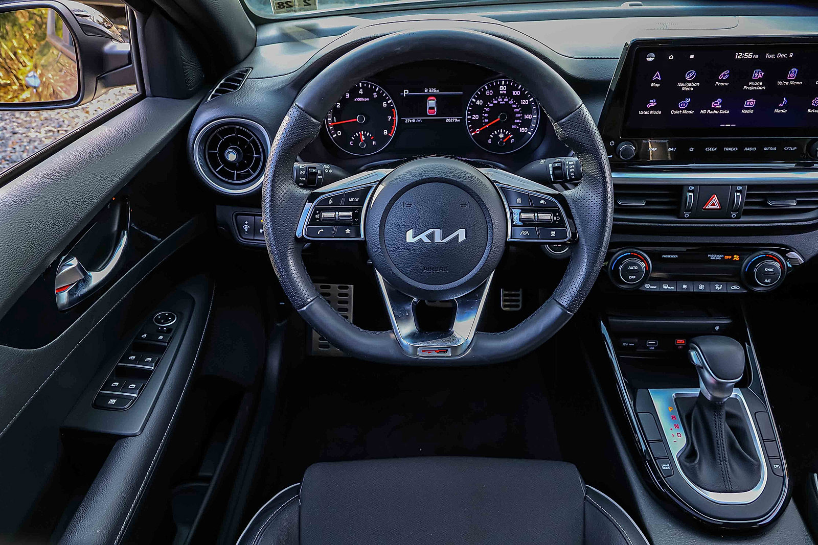 Certified 2023 Kia Forte GT-Line w/ GT-Line Premium Package image 17