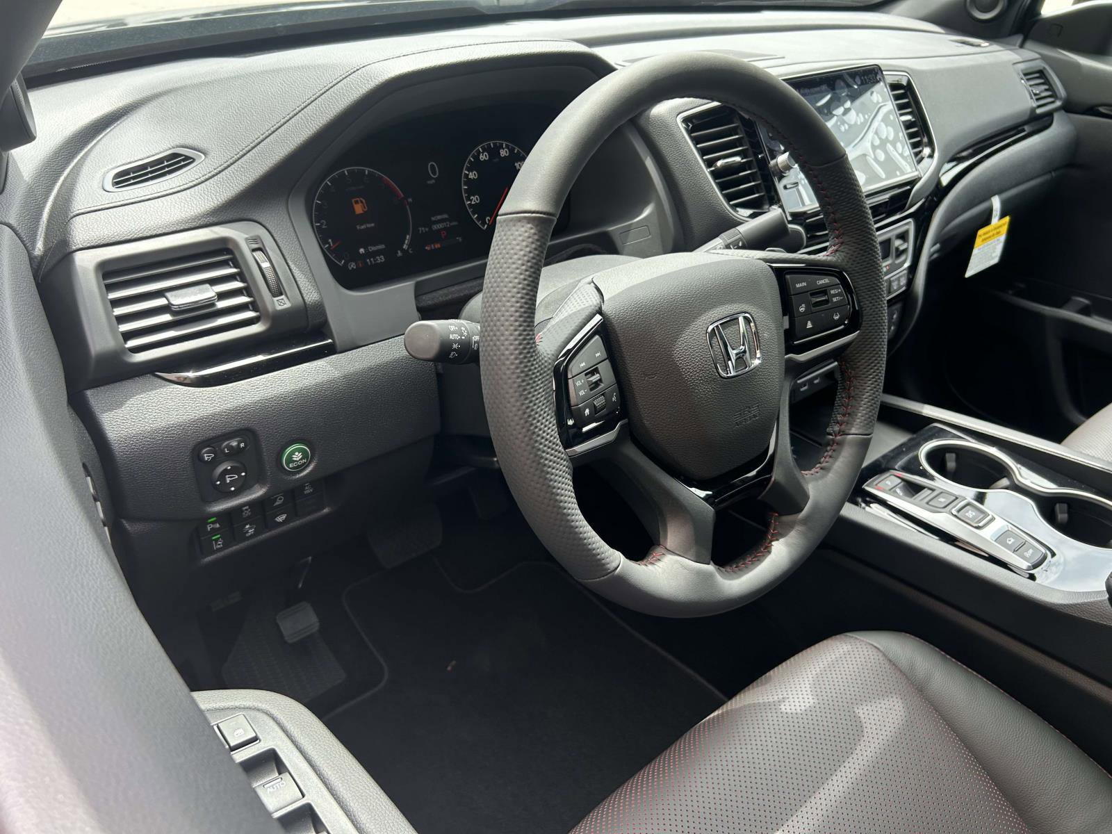New 2026 Honda Ridgeline Black Edition image 5