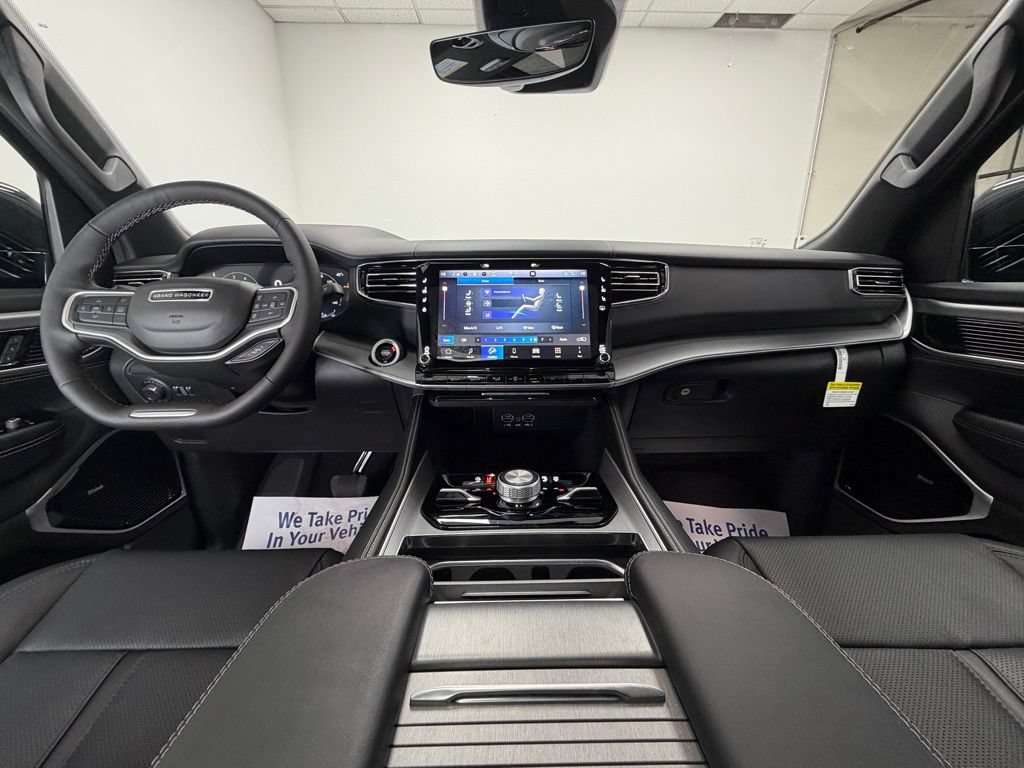 New 2026 Jeep Grand Wagoneer L Limited AWD/4WD image 12